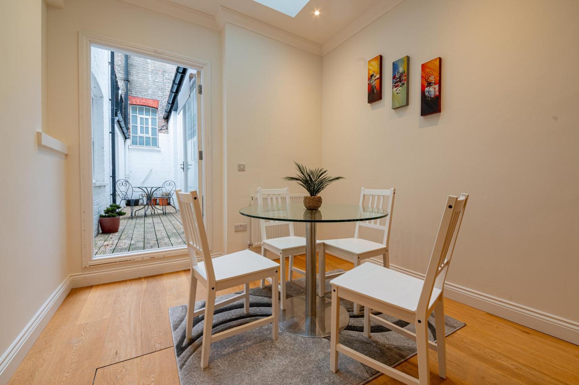 Bloomsbury City Escape Flat 1 Лондон Экстерьер фото