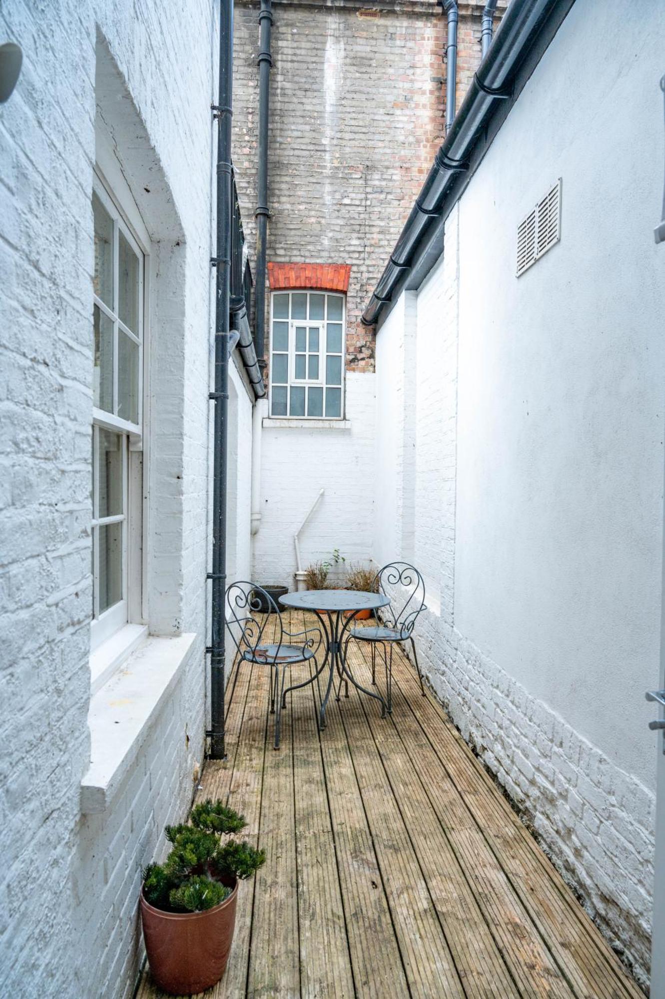 Bloomsbury City Escape Flat 1 Лондон Экстерьер фото